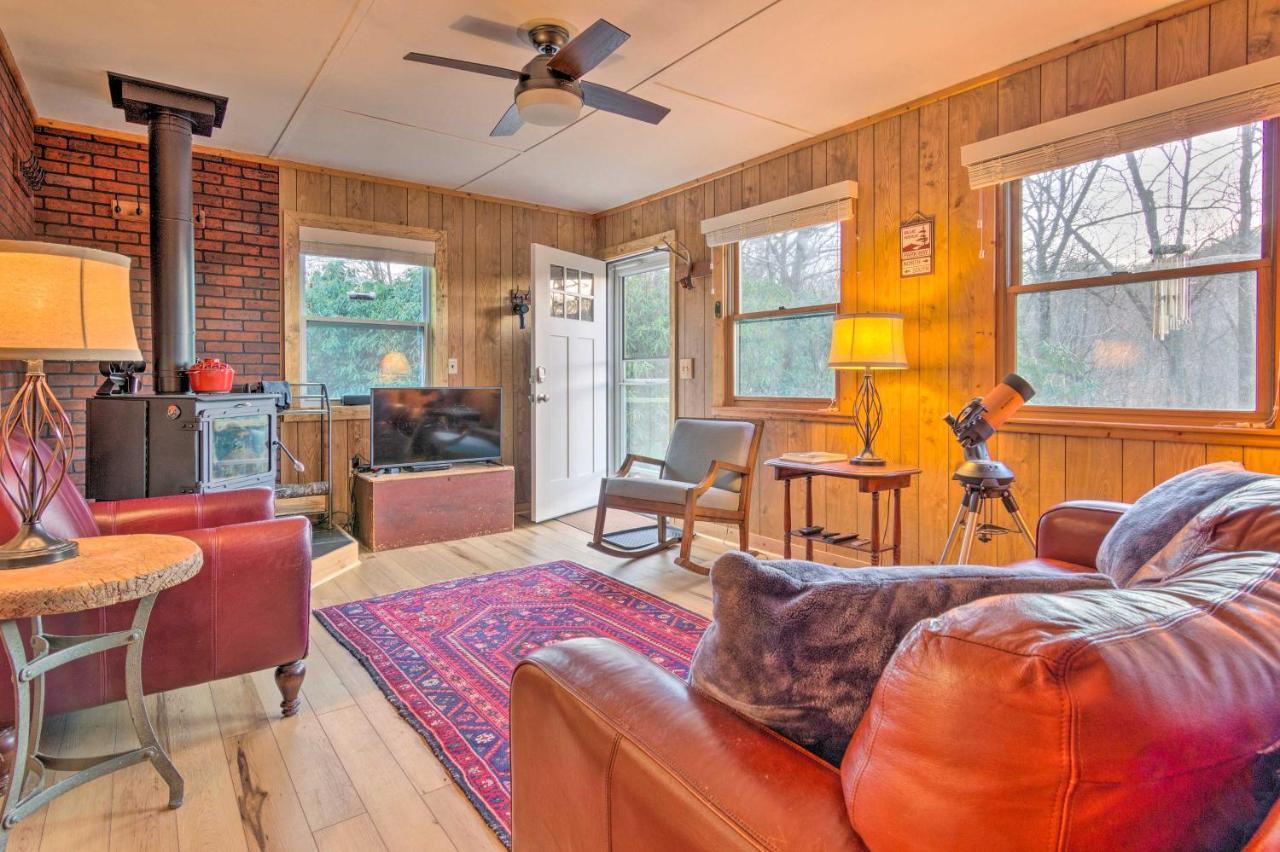 Peaceful Spruce Pine Cabin On 8 Acres With 2 Decks! Екстериор снимка