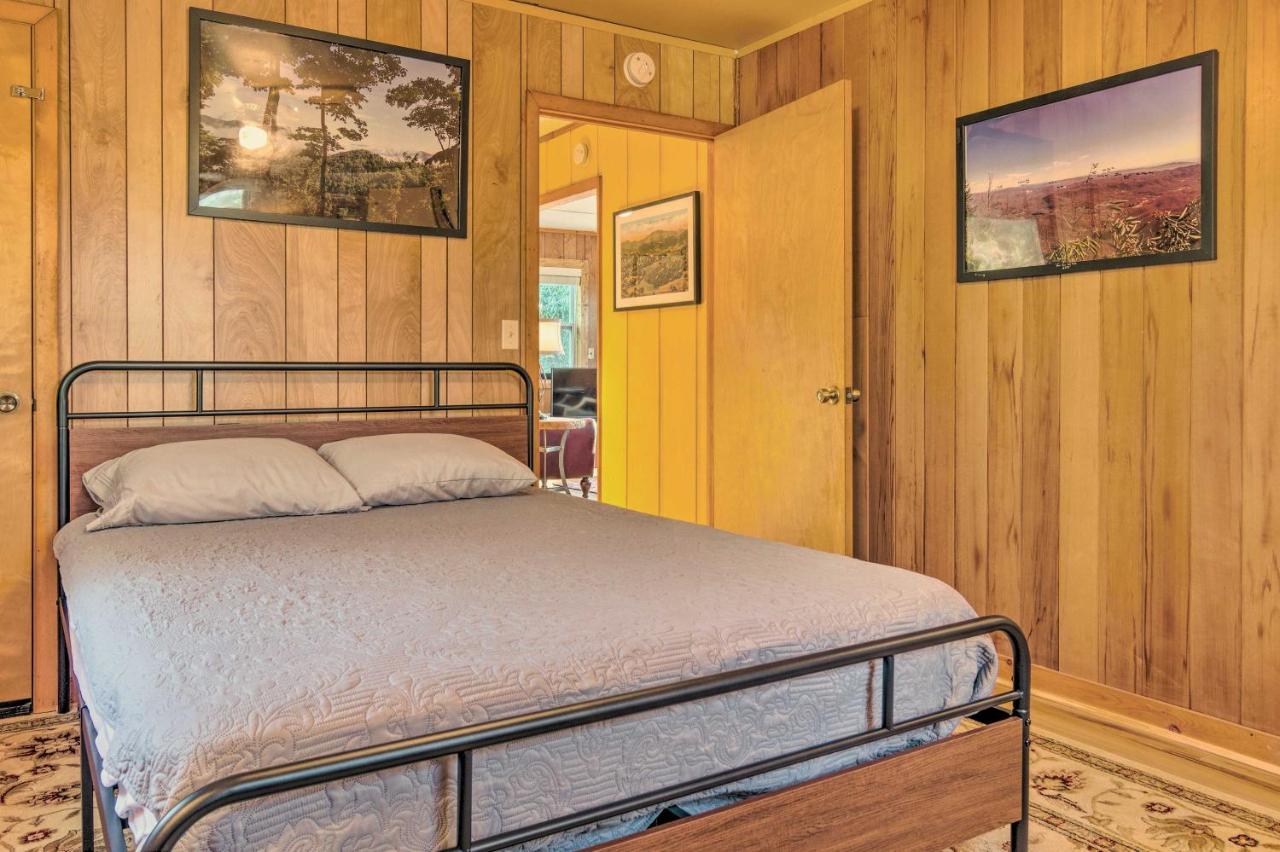 Peaceful Spruce Pine Cabin On 8 Acres With 2 Decks! Екстериор снимка