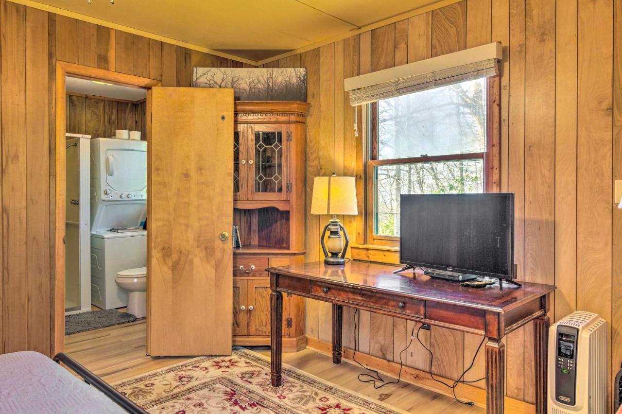 Peaceful Spruce Pine Cabin On 8 Acres With 2 Decks! Екстериор снимка
