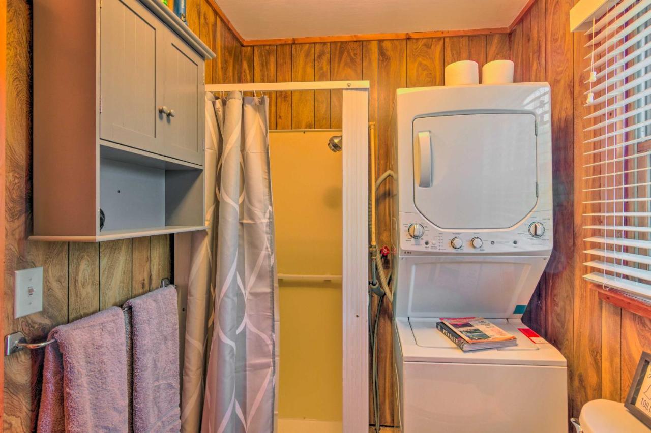 Peaceful Spruce Pine Cabin On 8 Acres With 2 Decks! Екстериор снимка
